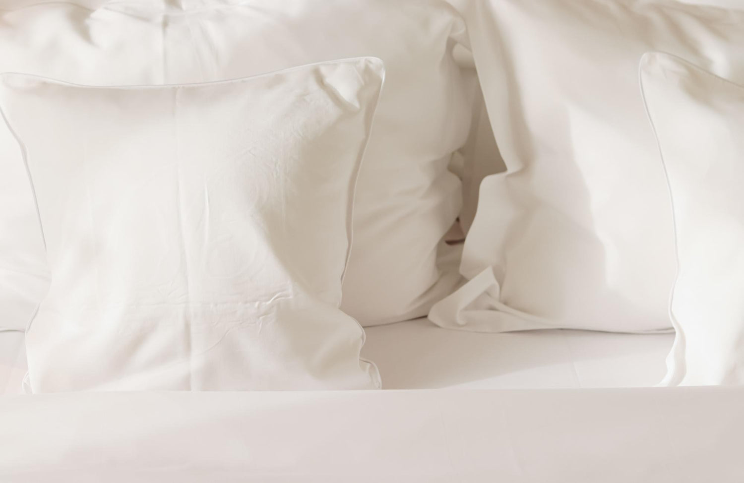 5 simpele tips voor het wassen van beddengoed om het fris te houden