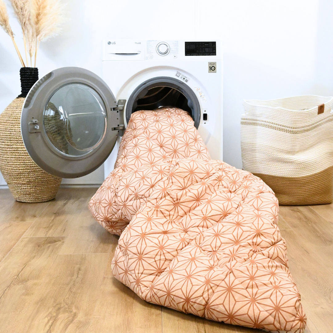 HappyDuvet Tilted Triangles - All season Coverless duvet