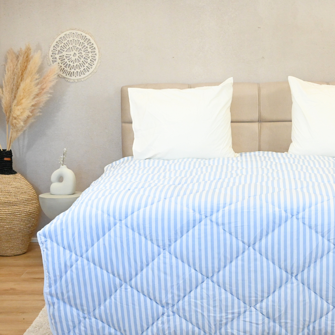 HappyDuvet Coastal Breeze - 100% Cotton All season Coverless duvet
