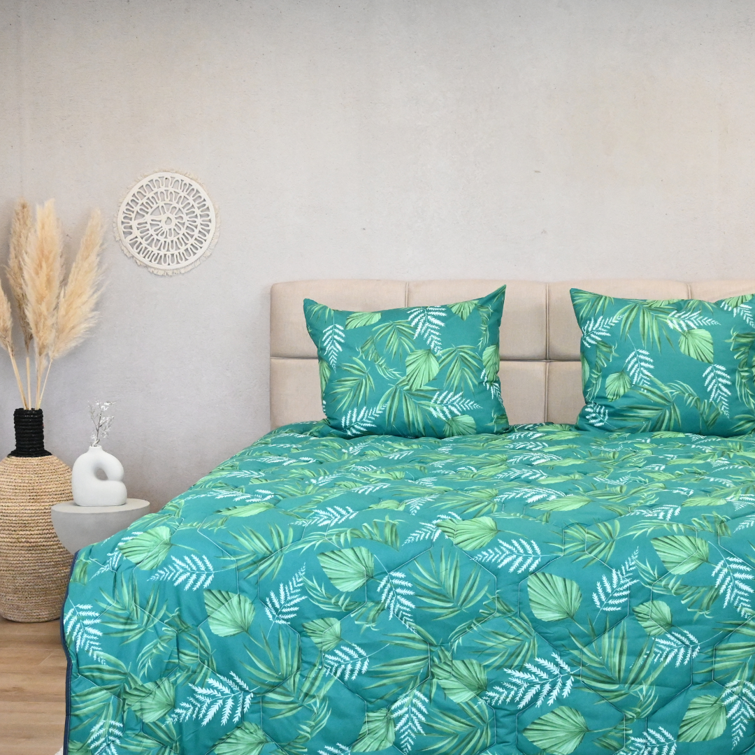 HappyDuvet Green Leaves - All season Coverless duvet