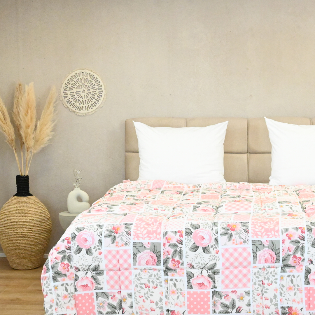 HappyDuvet Pinkpatch V2 - All season Coverless duvet