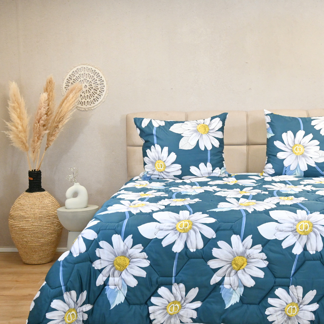 HappyDuvet Sunflowers - Satin Look - All season Coverless duvet